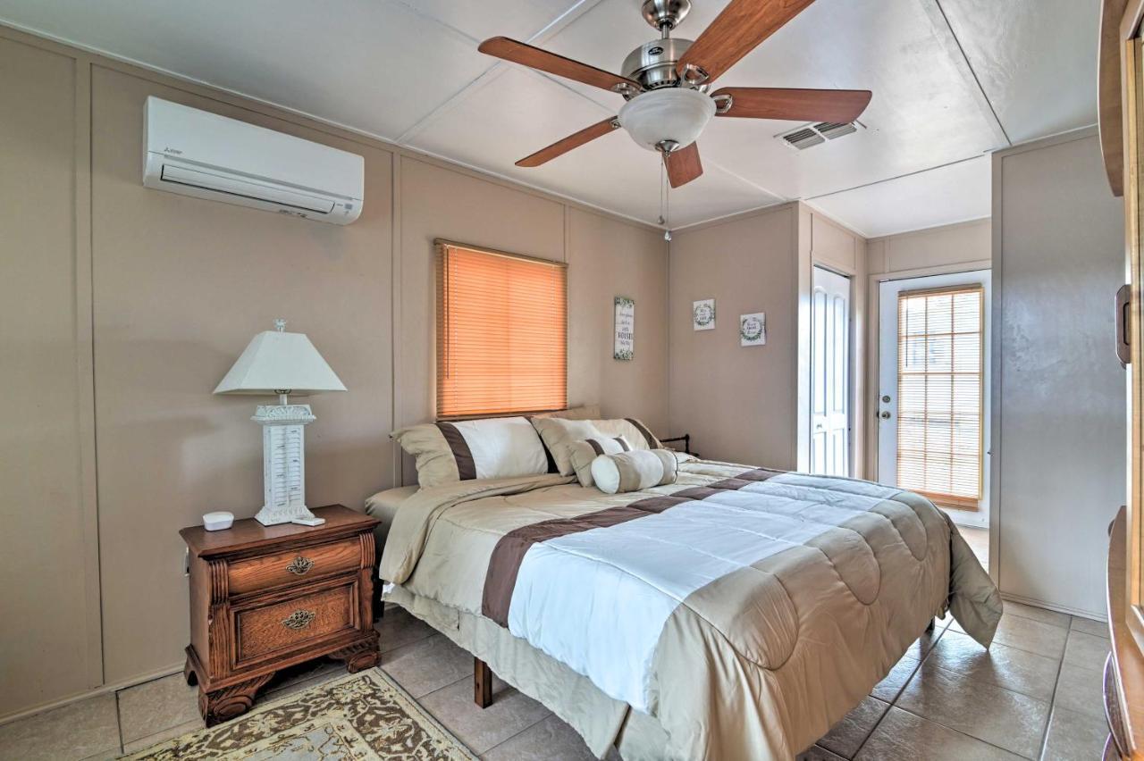Pet-Friendly Auburndale House With Lake Views! Exterior photo