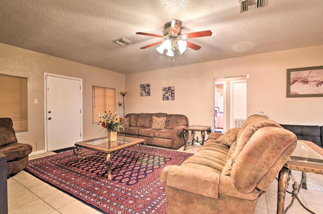 Pet-Friendly Auburndale House With Lake Views! Exterior photo